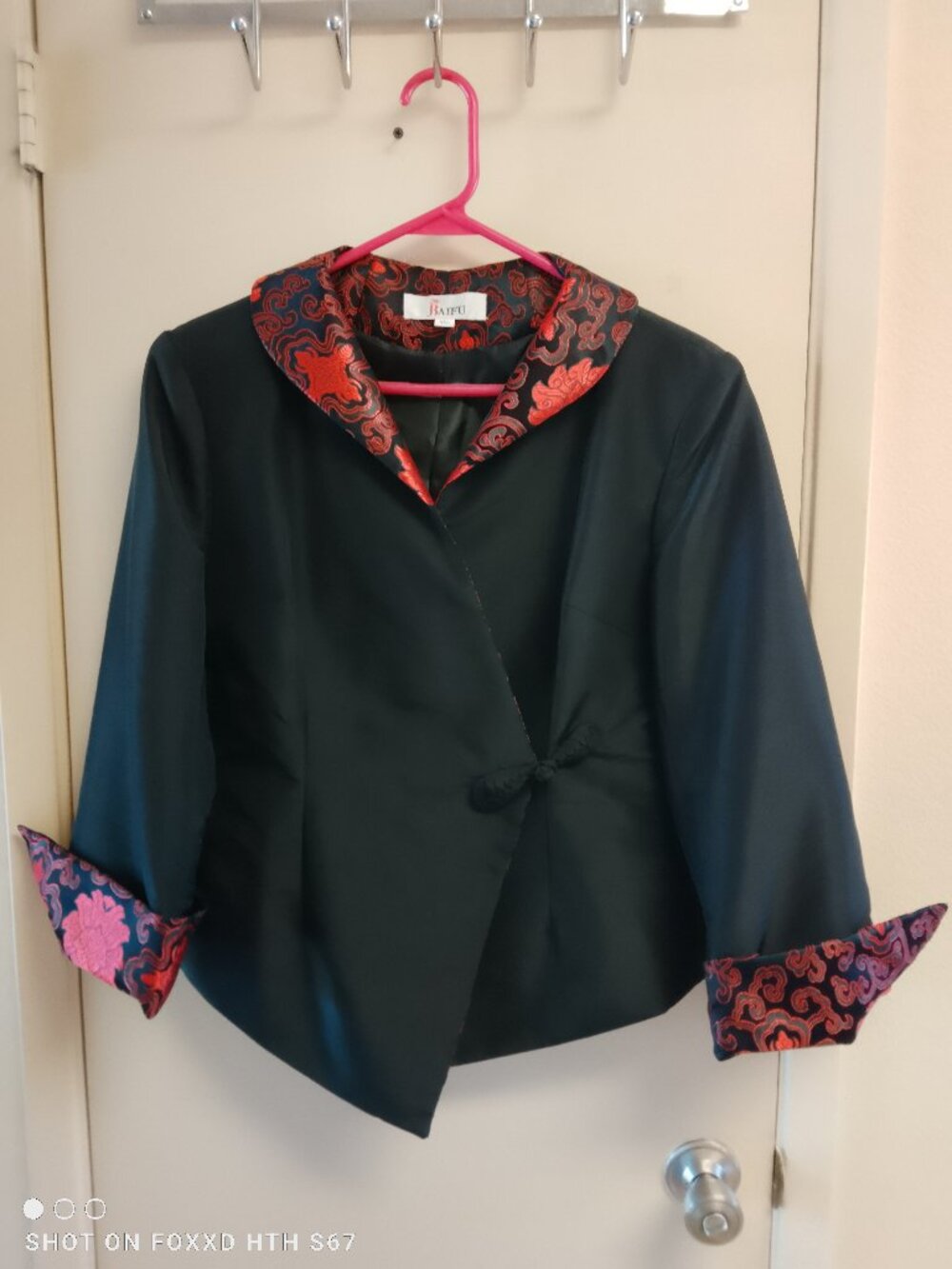 Women's Baifu Black Silk like Asian Design Jacket XXL US large